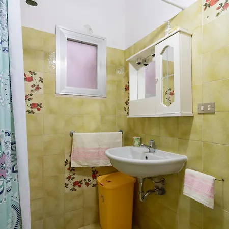 Casa Padula Bianca 2 Apartment *